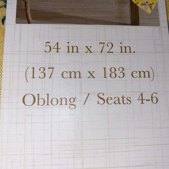 Beach seashell tablecloth,fabric tablecloth, NWT, original packaging,beach decor - Picture 5 of 11